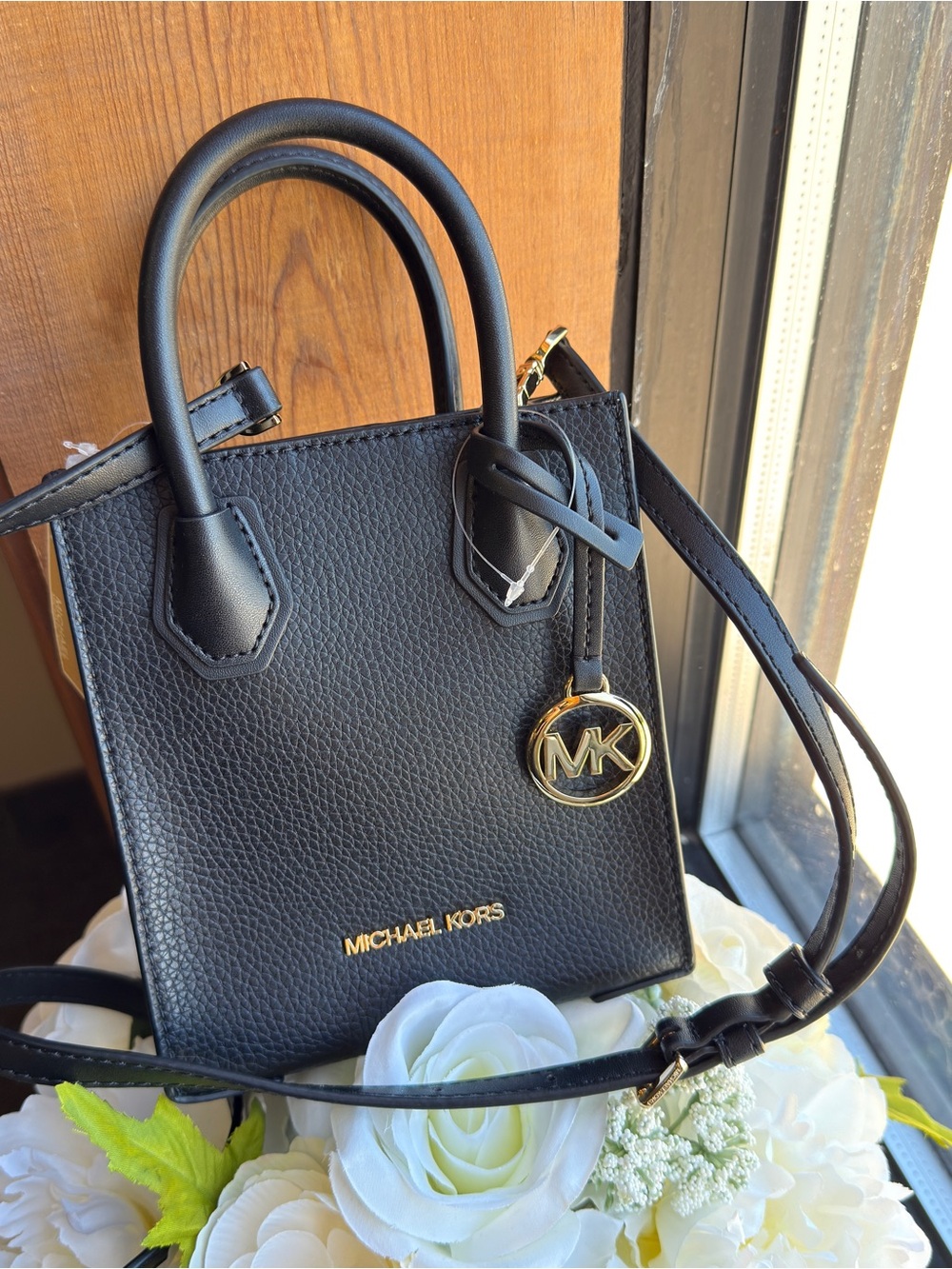 Michael Kors MERCER XS NS SHOPPER XBODY - Picture 12 of 12